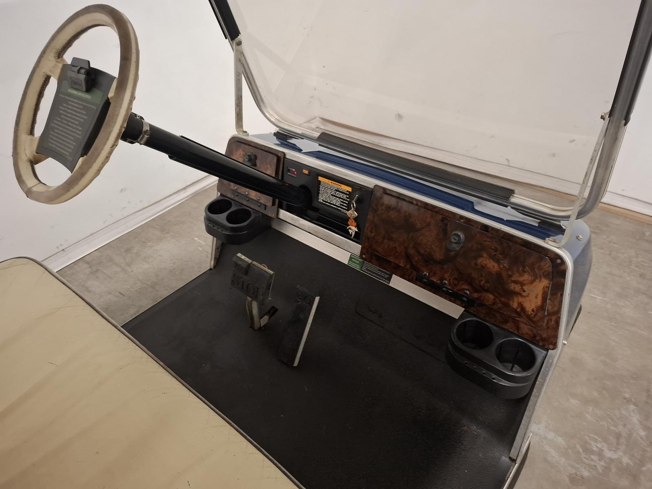 ClubCar Ds 2 seater T-50-BVD - Αμαξίδιo του γκολφ: φωτογραφία 4 ClubCar Ds 2 seater T-50-BVD - Αμαξίδιo του γκολφ: φωτογραφία 4
