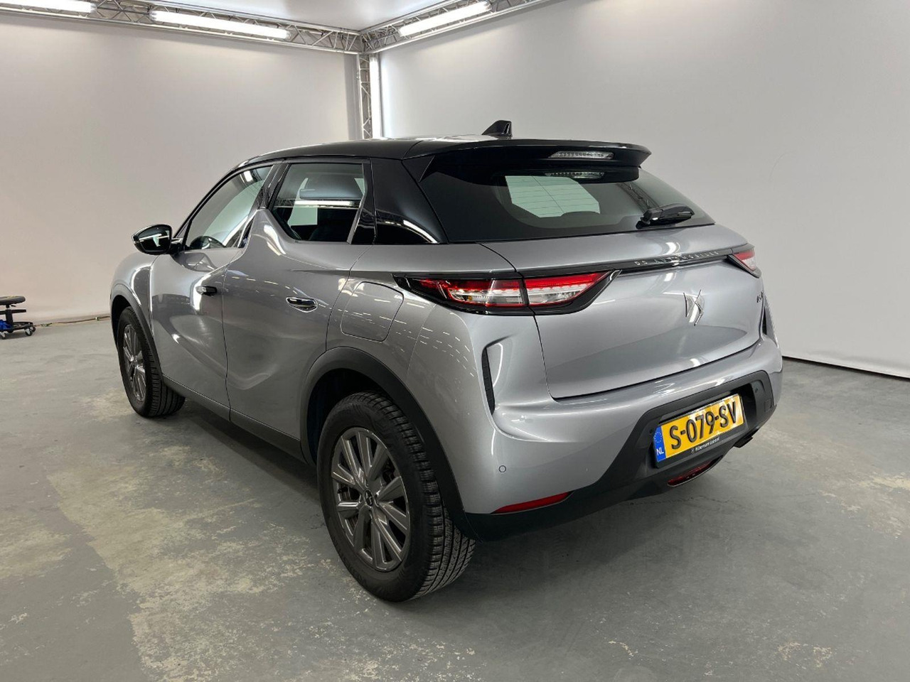 DS 3 1.2 PureTech Bastille | 2023 | 64.053 km | S079SV | NAP: Logisch - SUV: φωτογραφία 3 DS 3 1.2 PureTech Bastille | 2023 | 64.053 km | S079SV | NAP: Logisch - SUV: φωτογραφία 3