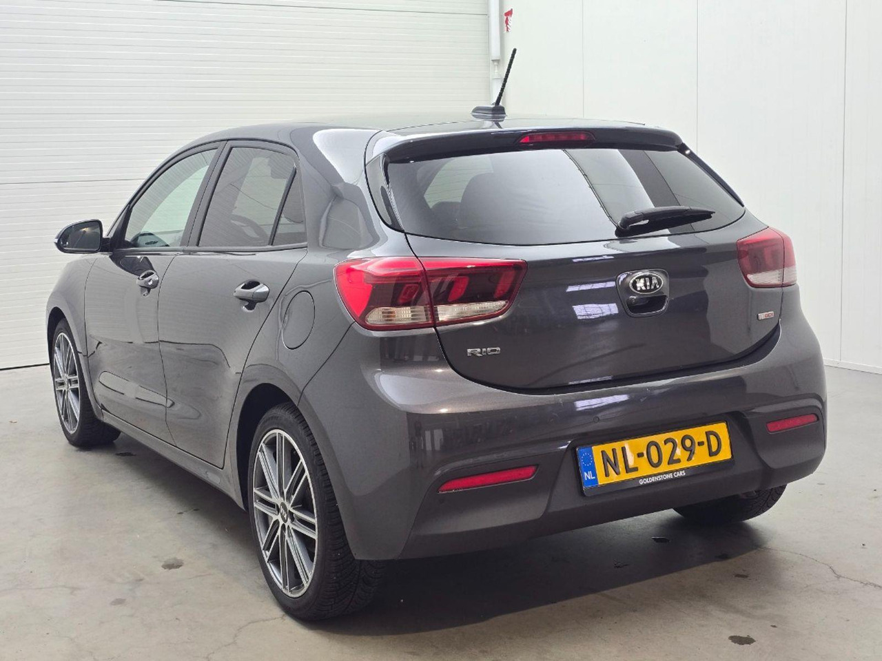 Kia Rio 1.0 TGDI First Edition | 2017 | 164.595 km | NL029D | NAP: Logisch - Hatchback: φωτογραφία 3 Kia Rio 1.0 TGDI First Edition | 2017 | 164.595 km | NL029D | NAP: Logisch - Hatchback: φωτογραφία 3
