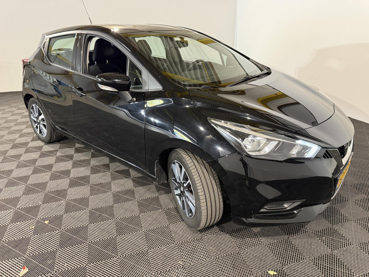 Nissan | Micra | 0.9 IG-T Acenta | 2018 | 158.656 km | HDP06F | Geen oordeel - Hatchback: φωτογραφία 3 Nissan | Micra | 0.9 IG-T Acenta | 2018 | 158.656 km | HDP06F | Geen oordeel - Hatchback: φωτογραφία 3