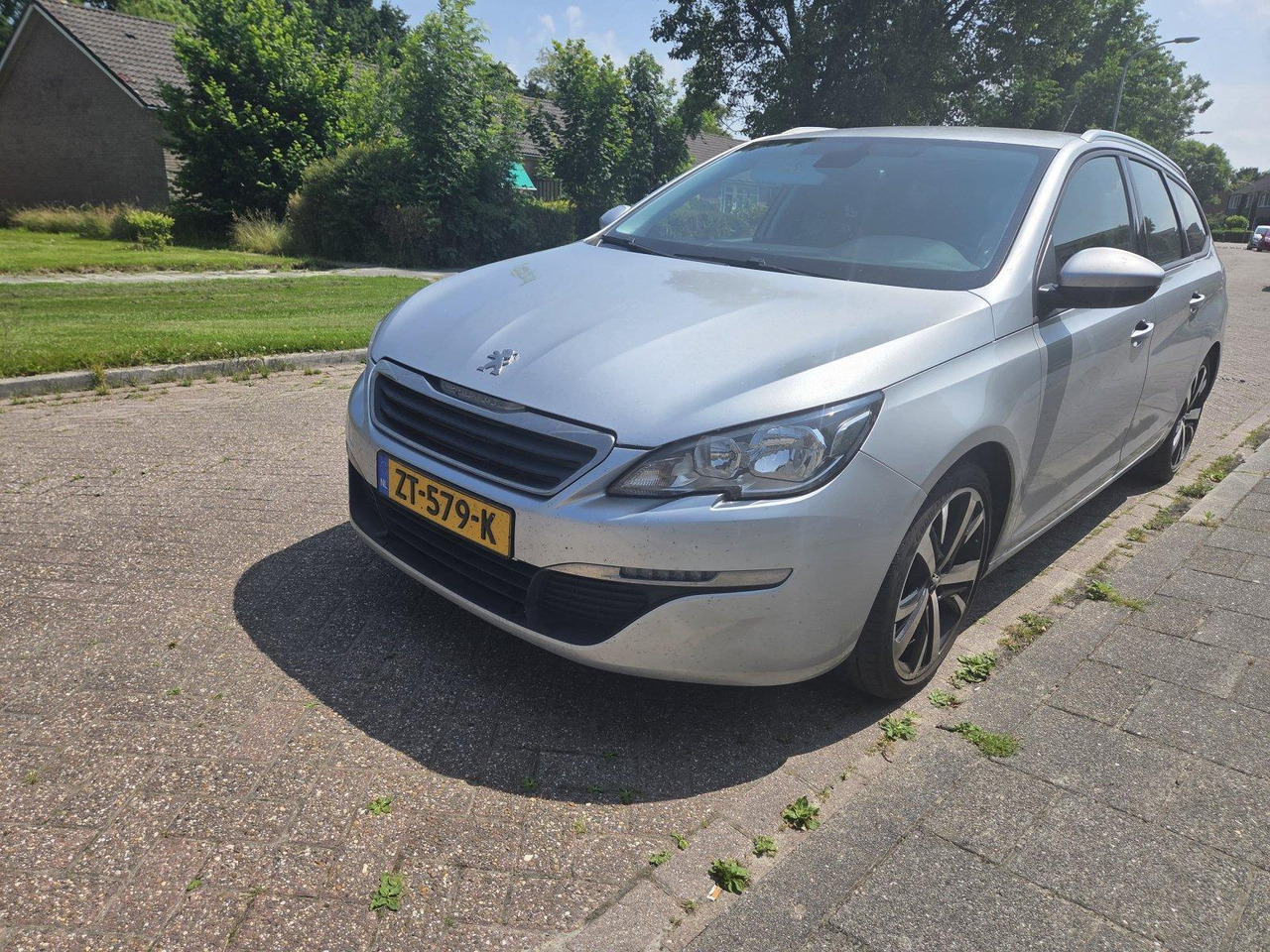 Peugeot 308 1.2 PureTech Allure ZT-579-K 236.408 - Αυτοκίνητο: φωτογραφία 1 Peugeot 308 1.2 PureTech Allure ZT-579-K 236.408 - Αυτοκίνητο: φωτογραφία 1