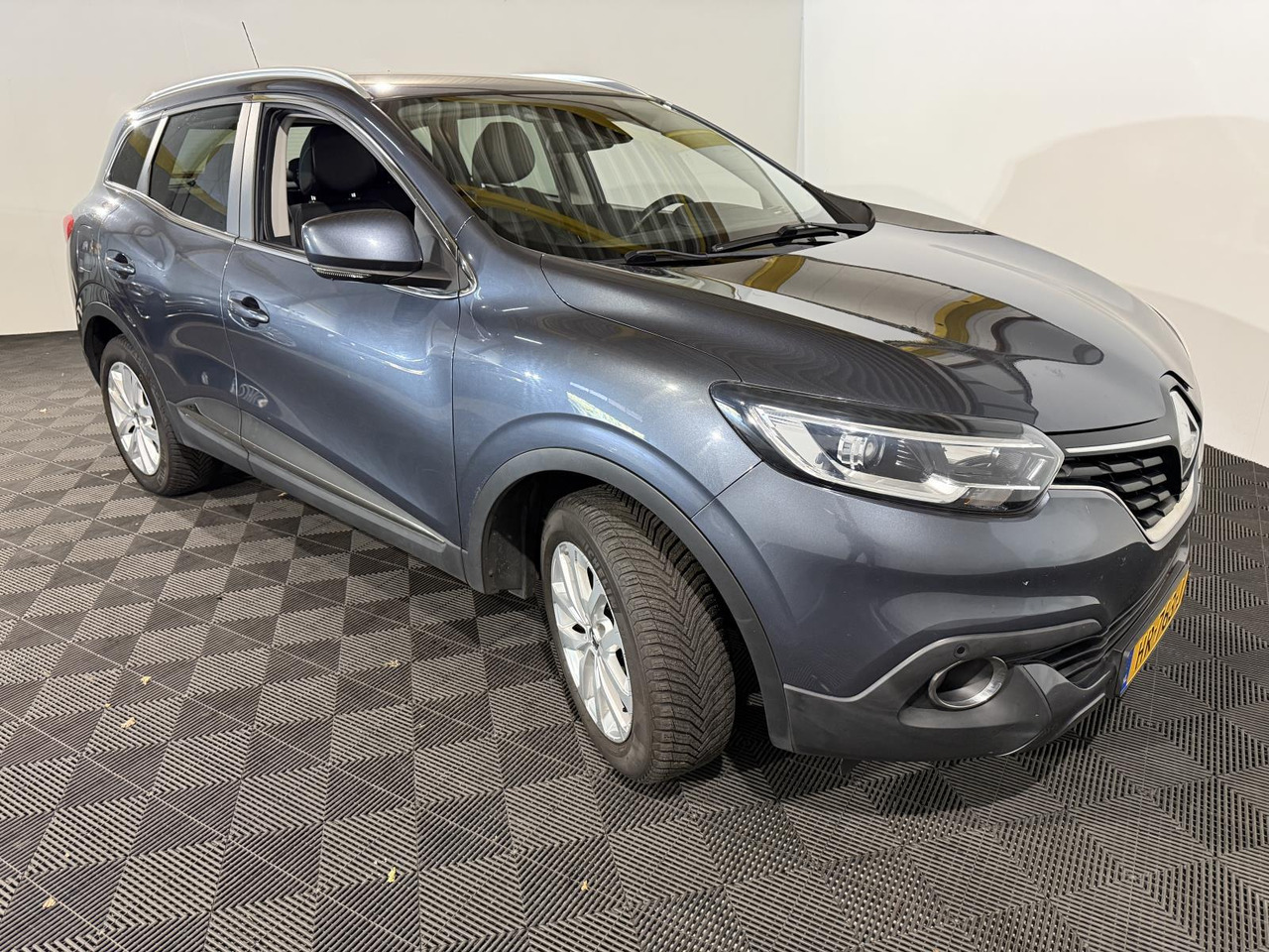 Renault | Kadjar | 1.2 TCe Intens | 2015 | 187.621 km | HR763J | Logisch - SUV: φωτογραφία 5 Renault | Kadjar | 1.2 TCe Intens | 2015 | 187.621 km | HR763J | Logisch - SUV: φωτογραφία 5