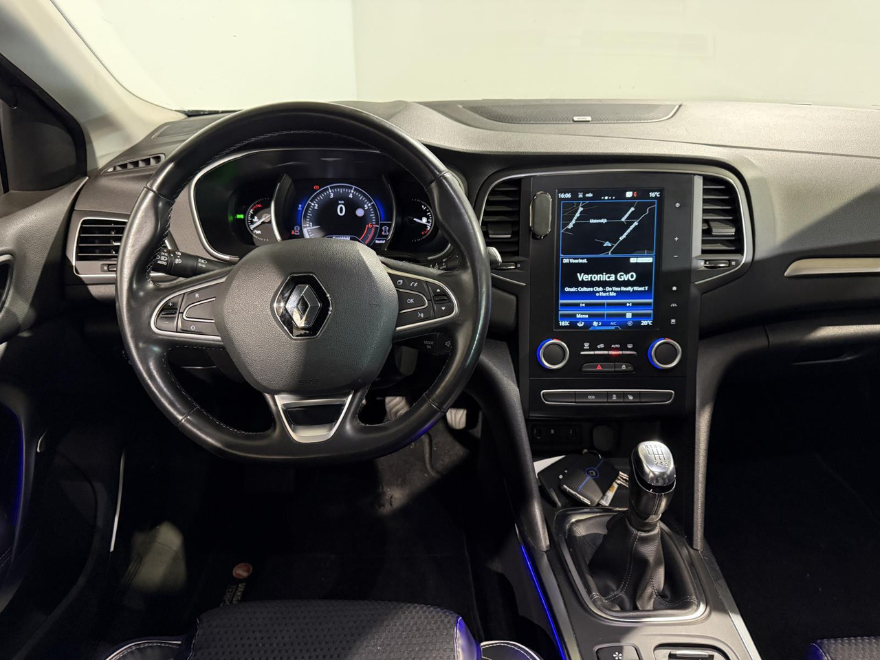 Renault | Mégane Estate | 1.2 TCe Bose | 2017 | 197.462 km | PP713F | Logisch - Αυτοκίνητο: φωτογραφία 3 Renault | Mégane Estate | 1.2 TCe Bose | 2017 | 197.462 km | PP713F | Logisch - Αυτοκίνητο: φωτογραφία 3