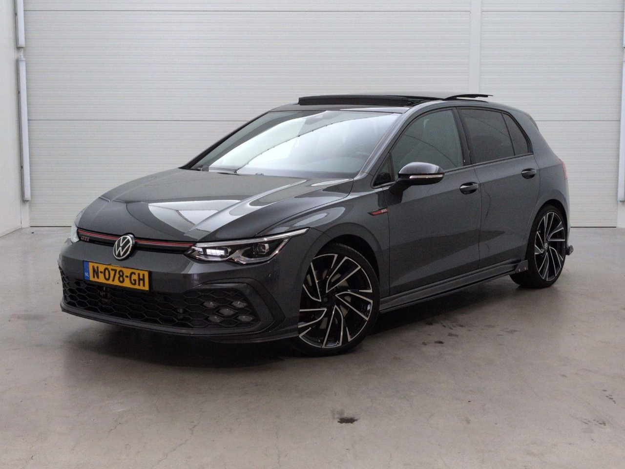 Volkswagen Golf 2.0 TSI GTI | 2021 | 104.458 km | Automaat | N078GH | NAP: Geen oordeel - Hatchback: φωτογραφία 1 Volkswagen Golf 2.0 TSI GTI | 2021 | 104.458 km | Automaat | N078GH | NAP: Geen oordeel - Hatchback: φωτογραφία 1