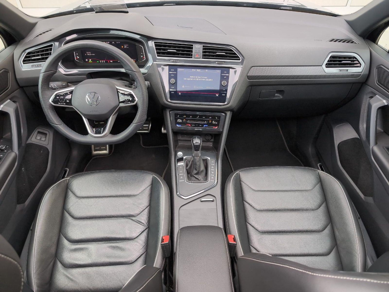 Volkswagen Tiguan 1.4 TSI eHybrid R - Line Business+ | 2021 | 96.459 km | Automaat | P192DG | NAP: Geen oordeel - SUV: φωτογραφία 5 Volkswagen Tiguan 1.4 TSI eHybrid R - Line Business+ | 2021 | 96.459 km | Automaat | P192DG | NAP: Geen oordeel - SUV: φωτογραφία 5