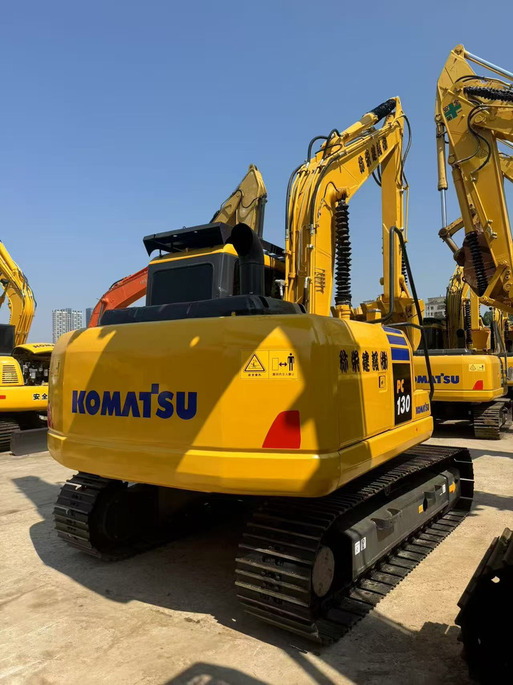 KOMATSU PC130-7 - Ερπυστριοφόρος εκσκαφέας: φωτογραφία 2 KOMATSU PC130-7 - Ερπυστριοφόρος εκσκαφέας: φωτογραφία 2