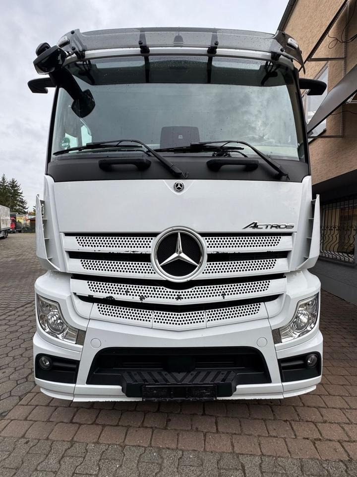 Mercedes-Benz Actros 2548L-/Lenk-Lift/Retarder/Mirror-Cam - Φορτηγό για τη μεταφορά ποτών: φωτογραφία 2 Mercedes-Benz Actros 2548L-/Lenk-Lift/Retarder/Mirror-Cam - Φορτηγό για τη μεταφορά ποτών: φωτογραφία 2