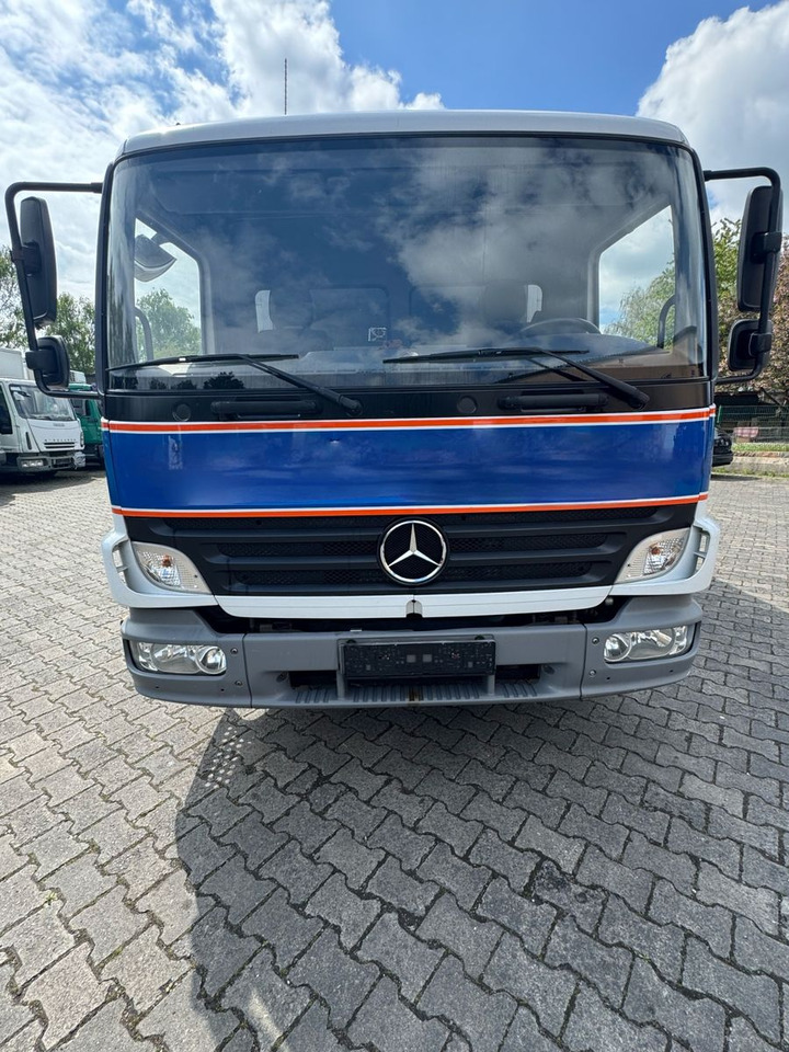 Mercedes-Benz Atego 818/Roll-Plane/Tüv-Neu/1xAHK-Maul/ - Φορτηγό για τη μεταφορά ποτών: φωτογραφία 3 Mercedes-Benz Atego 818/Roll-Plane/Tüv-Neu/1xAHK-Maul/ - Φορτηγό για τη μεταφορά ποτών: φωτογραφία 3
