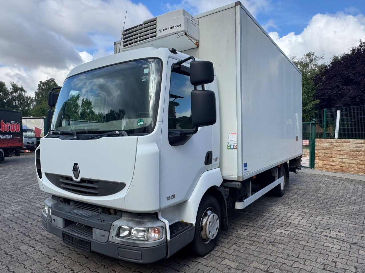 Renault MIDLUM 180/Thermo-King V-500/LBW - Επαγγελματικό αυτοκίνητο ψυγείο: φωτογραφία 2 Renault MIDLUM 180/Thermo-King V-500/LBW - Επαγγελματικό αυτοκίνητο ψυγείο: φωτογραφία 2