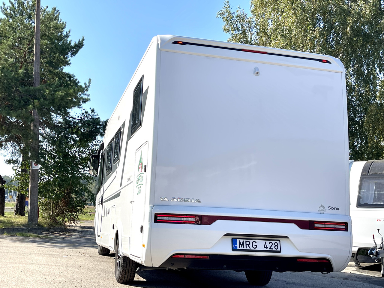 ADRIA Sonic Plus 700SL - Ενιαίο αυτοκινούμενο: φωτογραφία 4 ADRIA Sonic Plus 700SL - Ενιαίο αυτοκινούμενο: φωτογραφία 4