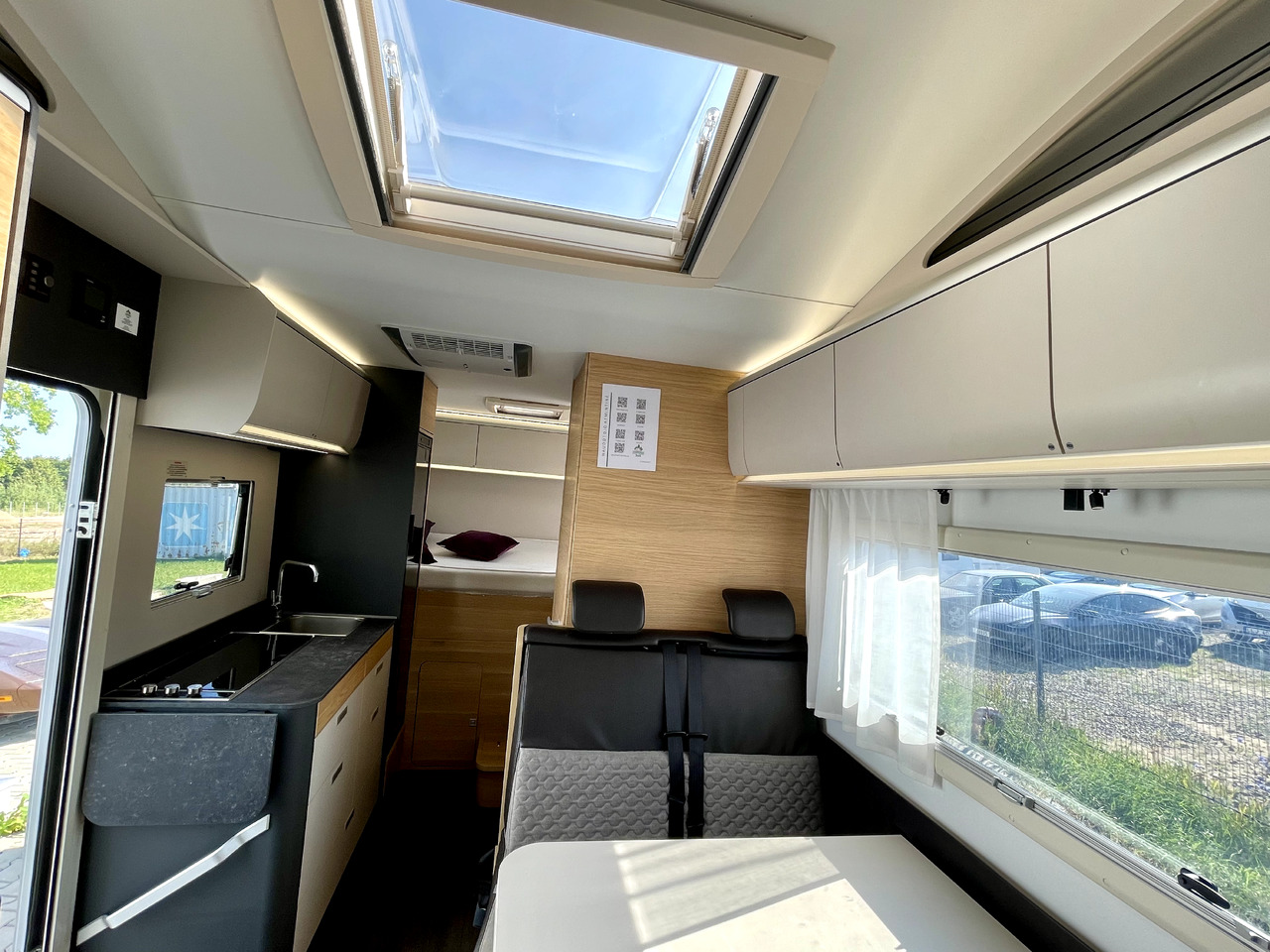 Αυτοκινούμενο με σοφίτα Adria Coral Xl 600 DP: φωτογραφία 15 Αυτοκινούμενο με σοφίτα Adria Coral Xl 600 DP: φωτογραφία 15