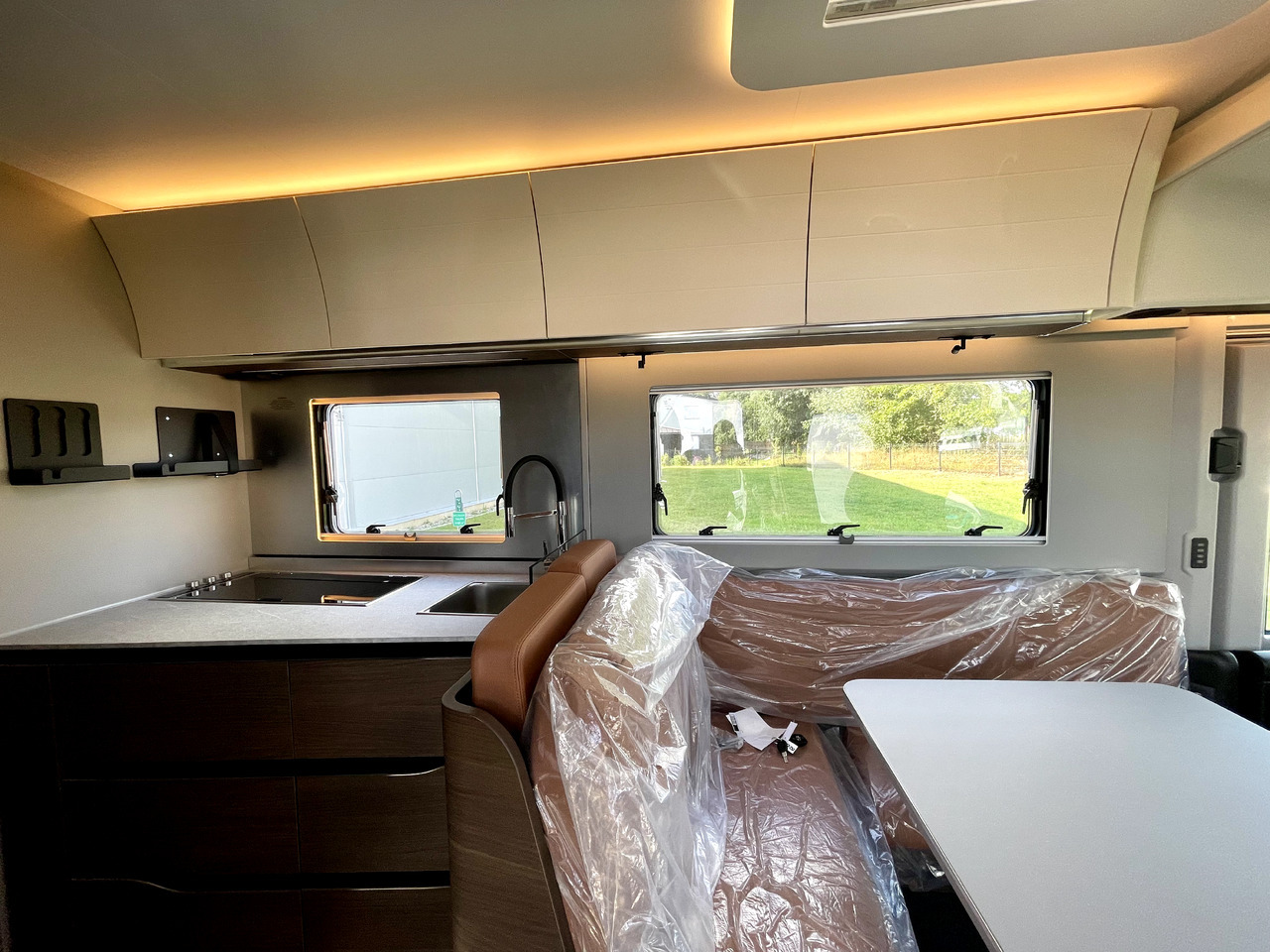 Adria Super Sonic 890 LC - Ενιαίο αυτοκινούμενο: φωτογραφία 5 Adria Super Sonic 890 LC - Ενιαίο αυτοκινούμενο: φωτογραφία 5