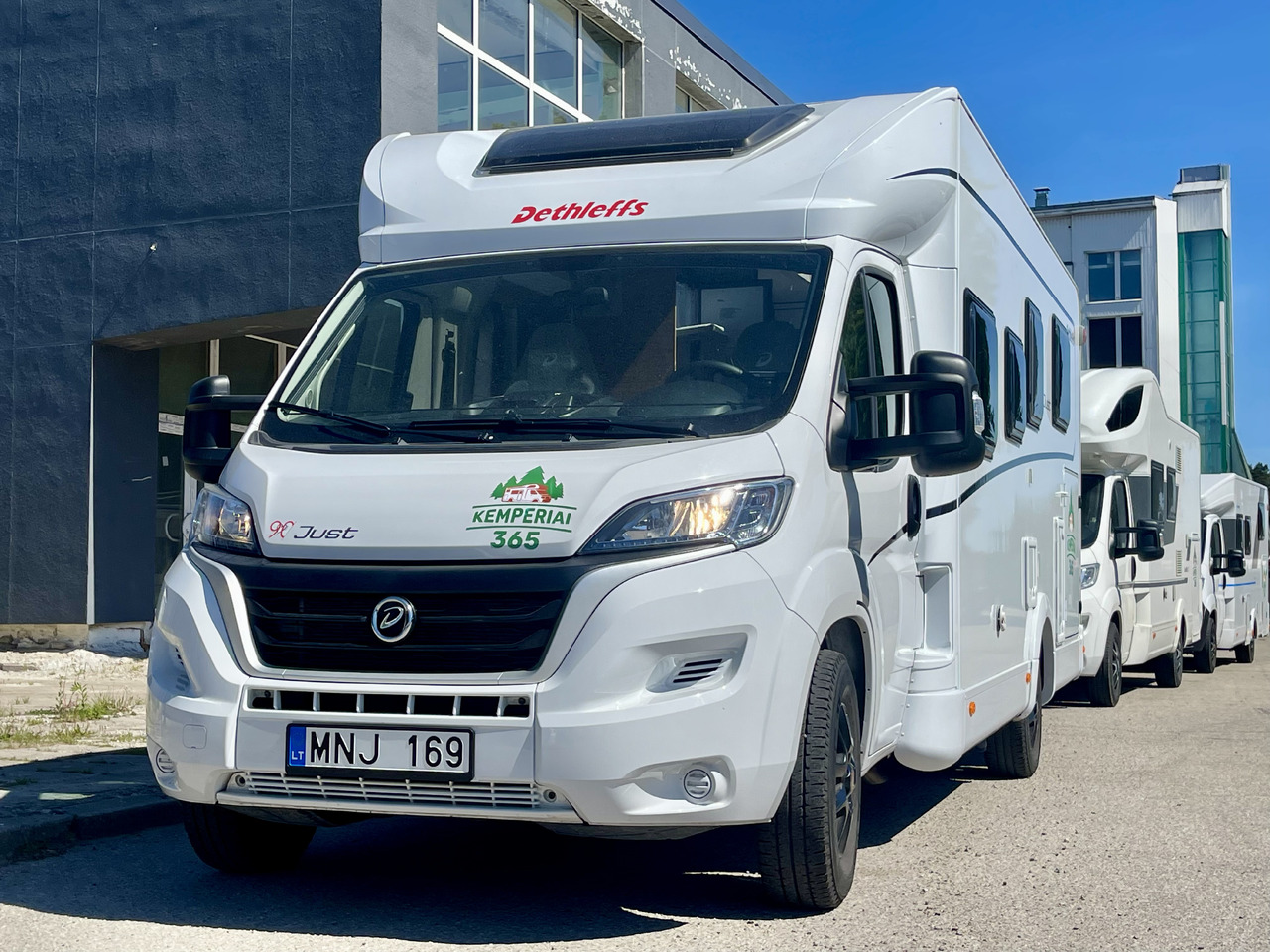 DETHLEFFS T7052 DBL - Ημιενιαίο αυτοκινούμενο: φωτογραφία 1 DETHLEFFS T7052 DBL - Ημιενιαίο αυτοκινούμενο: φωτογραφία 1