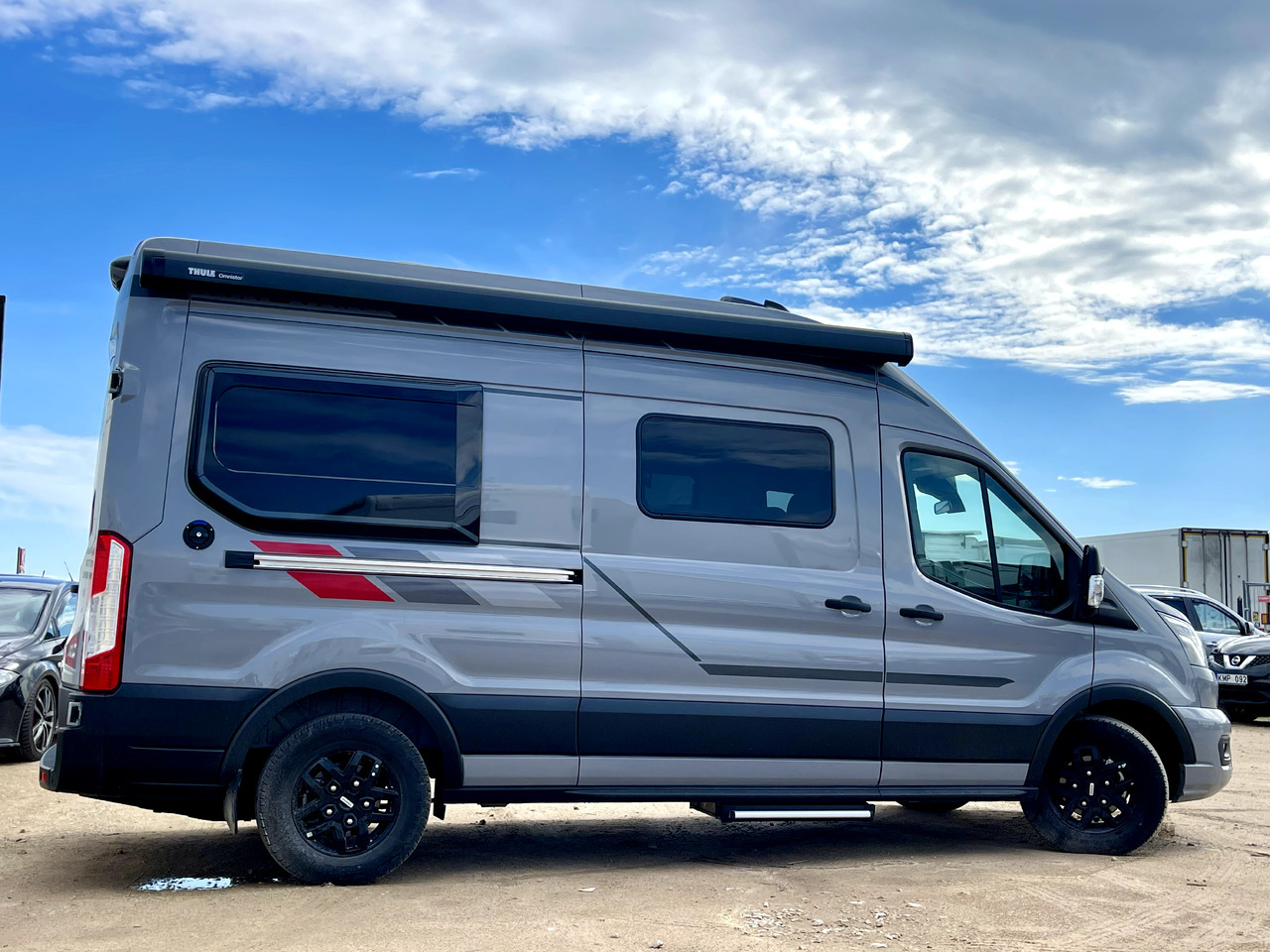 LMC Innovan 590C - Αυτοκινούμενο βαν: φωτογραφία 2 LMC Innovan 590C - Αυτοκινούμενο βαν: φωτογραφία 2