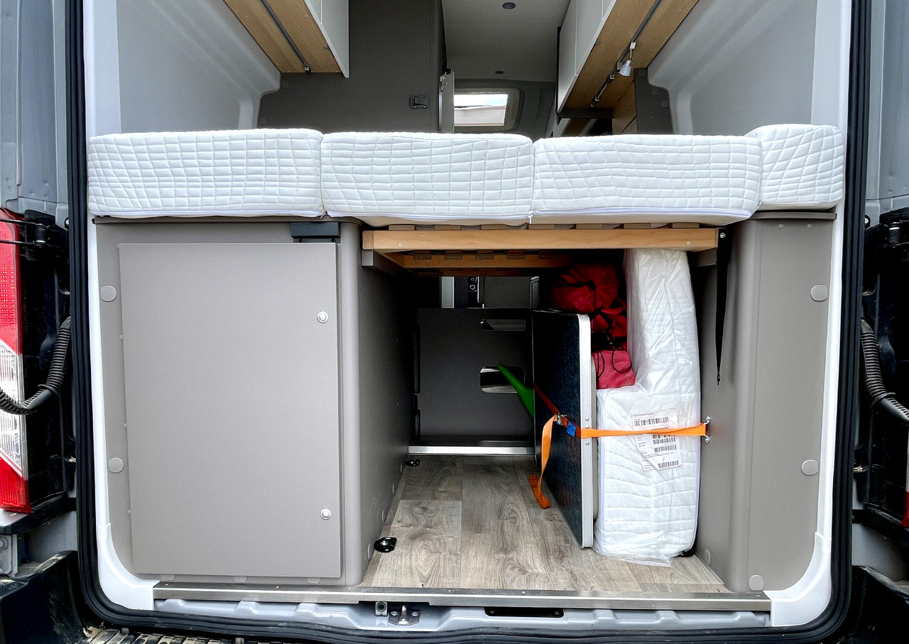 LMC Innovan 590C - Αυτοκινούμενο βαν: φωτογραφία 3 LMC Innovan 590C - Αυτοκινούμενο βαν: φωτογραφία 3