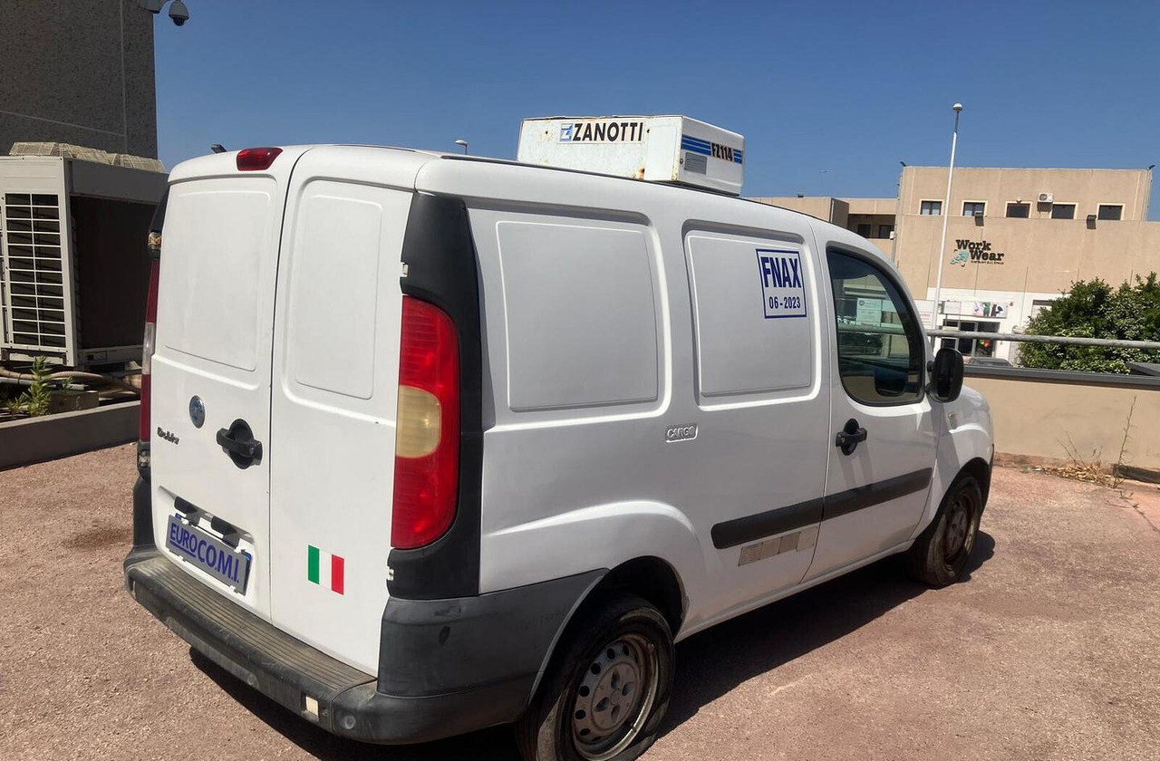 DOBLO' CON COIBENTAZIONE E GRUPPO FRIGO - Επαγγελματικό αυτοκίνητο ψυγείο: φωτογραφία 5 DOBLO' CON COIBENTAZIONE E GRUPPO FRIGO - Επαγγελματικό αυτοκίνητο ψυγείο: φωτογραφία 5