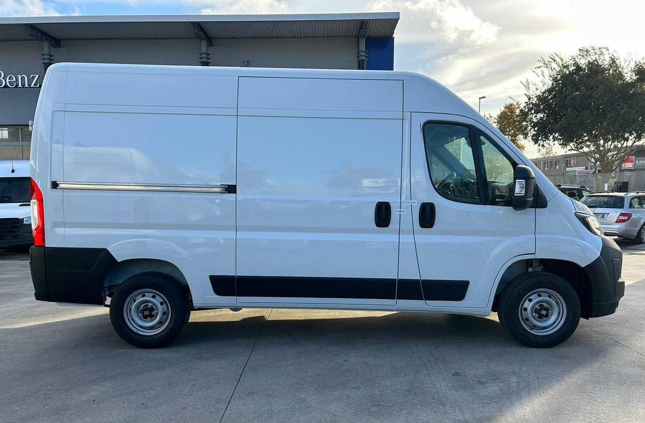 NUOVO Fiat Ducato 2.2 mjt Lastrato L2H2 120 cv 33 - Βαν: φωτογραφία 4 NUOVO Fiat Ducato 2.2 mjt Lastrato L2H2 120 cv 33 - Βαν: φωτογραφία 4