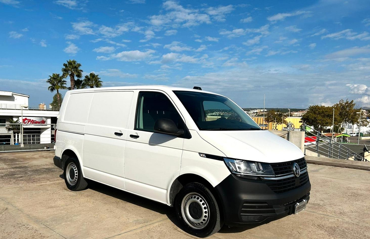 Volkswagen Transporter 2.0 TDi 150 cv - Βαν: φωτογραφία 3 Volkswagen Transporter 2.0 TDi 150 cv - Βαν: φωτογραφία 3