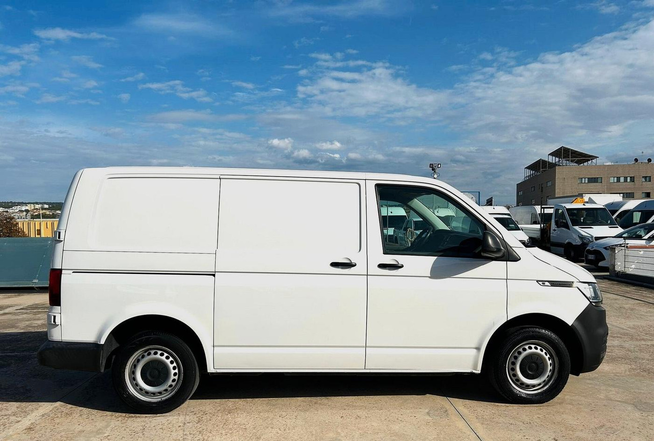 Volkswagen Transporter 2.0 TDi 150 cv - Βαν: φωτογραφία 4 Volkswagen Transporter 2.0 TDi 150 cv - Βαν: φωτογραφία 4