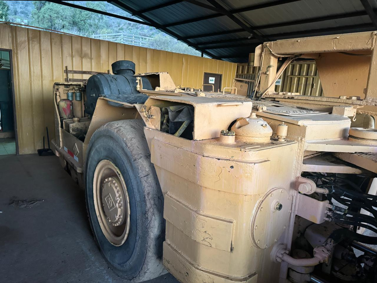 ATLAS COPCO WAGNER SCOOP ST-3,5 - Μηχάνημα ορυχείων: φωτογραφία 5 ATLAS COPCO WAGNER SCOOP ST-3,5 - Μηχάνημα ορυχείων: φωτογραφία 5