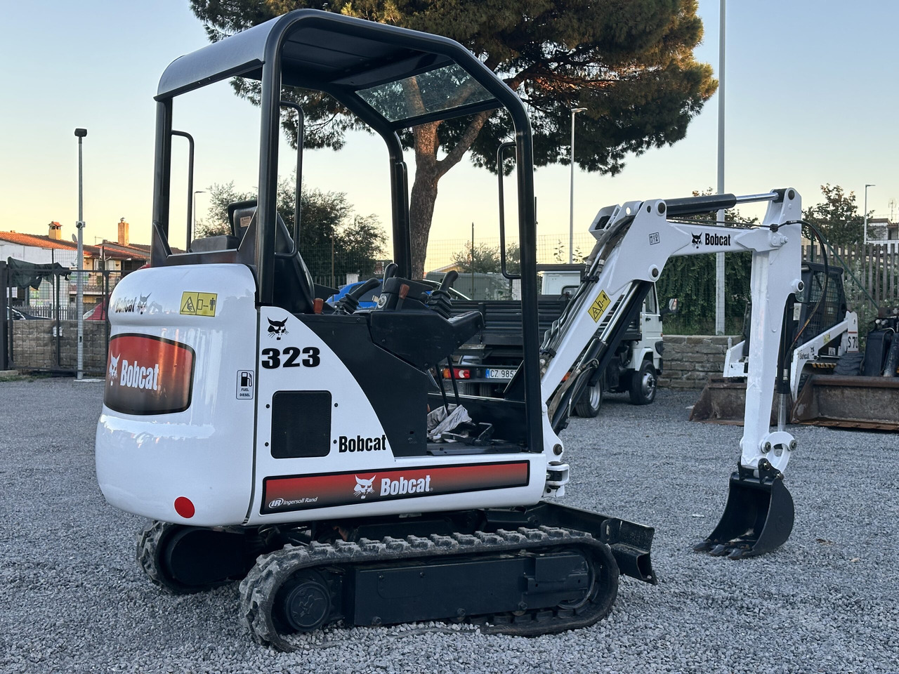 BOBCAT 323 - Μίνι εκσκαφέας: φωτογραφία 3 BOBCAT 323 - Μίνι εκσκαφέας: φωτογραφία 3