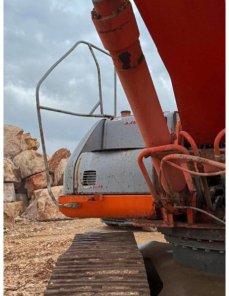 Fiat KOBELCO E305 - Εκσκαφέας: φωτογραφία 5 Fiat KOBELCO E305 - Εκσκαφέας: φωτογραφία 5