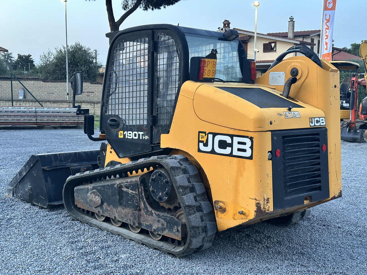 JCB 190T-HF - Ερπυστριοφόρος μικρός φορτωτής: φωτογραφία 5 JCB 190T-HF - Ερπυστριοφόρος μικρός φορτωτής: φωτογραφία 5