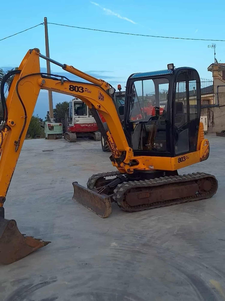 JCB 803 - Μίνι εκσκαφέας: φωτογραφία 1 JCB 803 - Μίνι εκσκαφέας: φωτογραφία 1