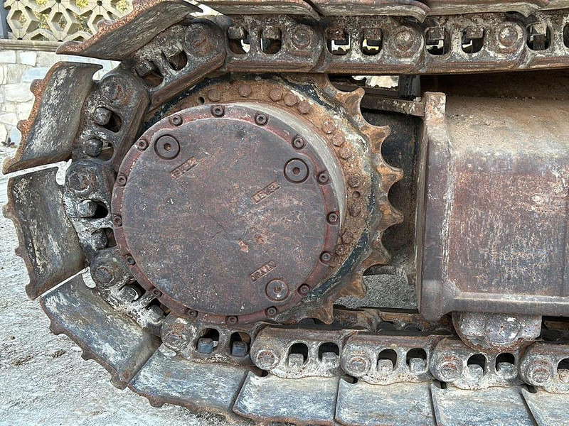 Εκσκαφέας New Holland E245B: φωτογραφία 16