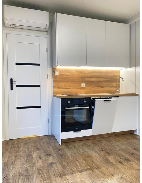 SPACE MOBILE CONTAINER - Εξοπλισμός γκαράζ: φωτογραφία 5 SPACE MOBILE CONTAINER - Εξοπλισμός γκαράζ: φωτογραφία 5