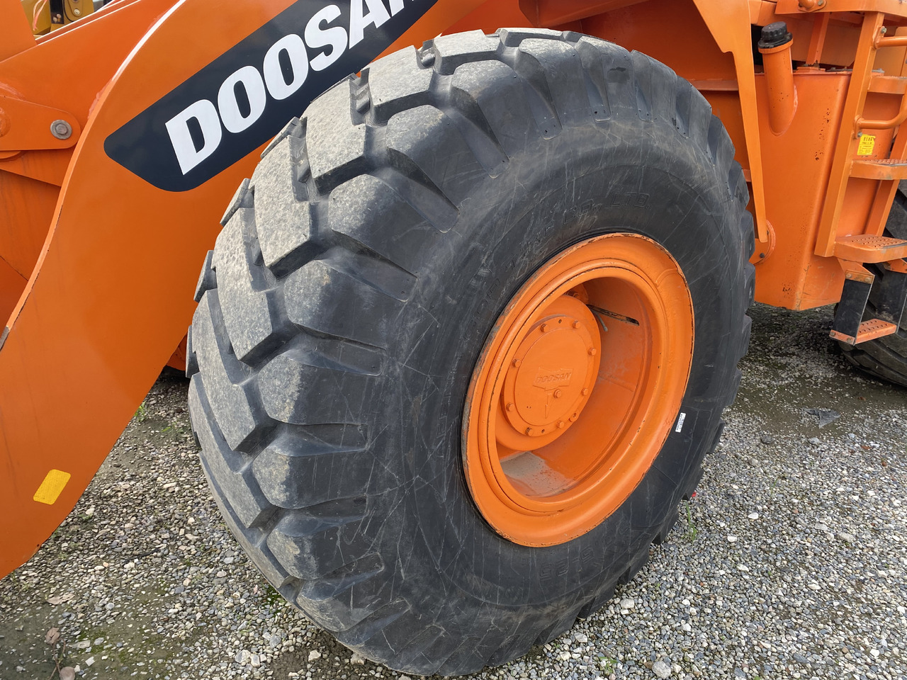 DOOSAN DL505 - Ελαστιχοφόρος φορτωτής: φωτογραφία 3 DOOSAN DL505 - Ελαστιχοφόρος φορτωτής: φωτογραφία 3