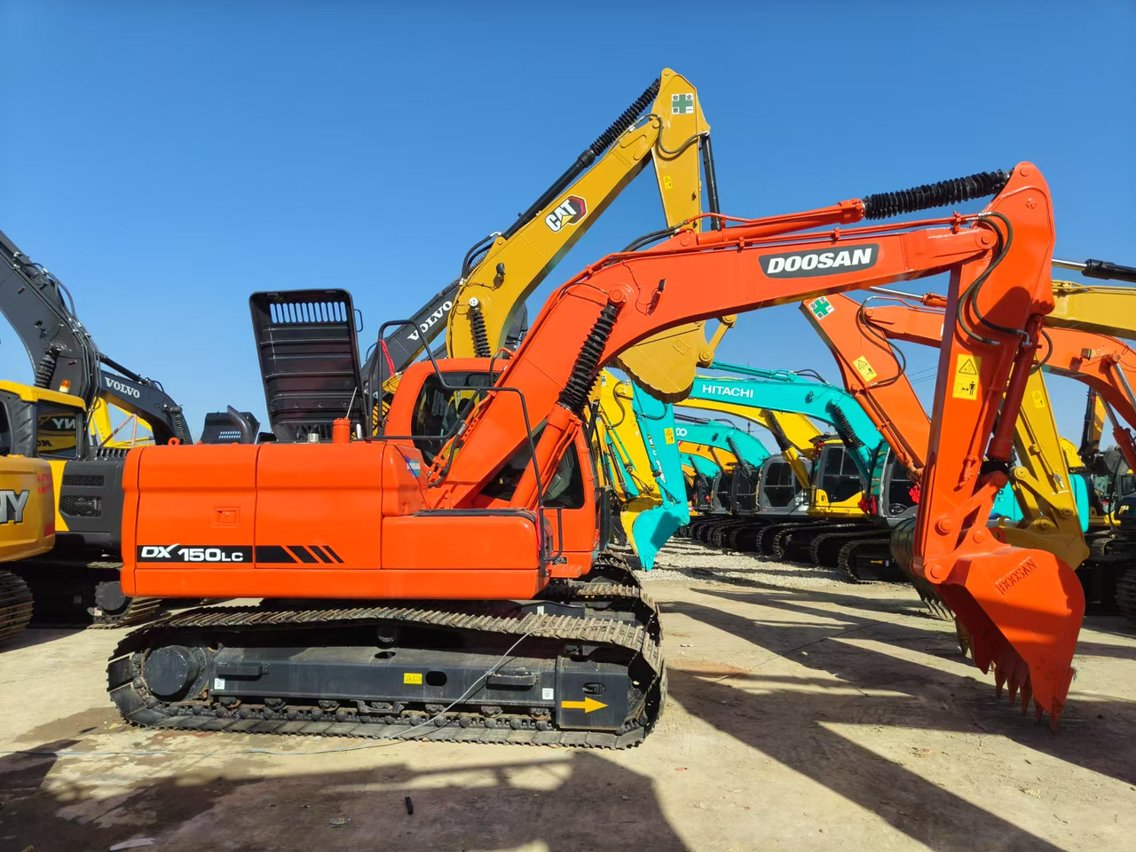 DOOSAN DX150 - Εκσκαφέας: φωτογραφία 1 DOOSAN DX150 - Εκσκαφέας: φωτογραφία 1