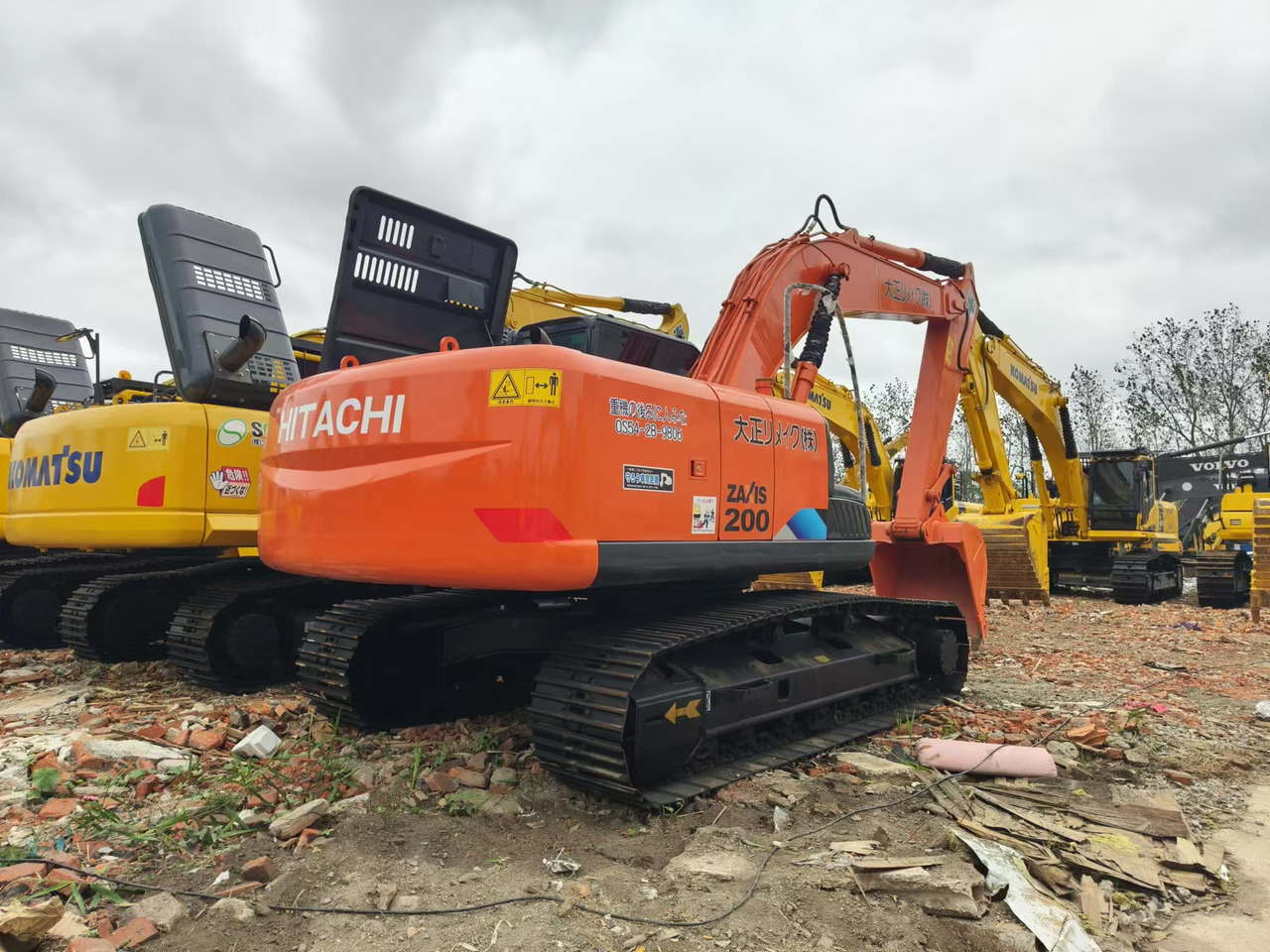 HITACHI ZX200 - Ερπυστριοφόρος εκσκαφέας: φωτογραφία 4 HITACHI ZX200 - Ερπυστριοφόρος εκσκαφέας: φωτογραφία 4