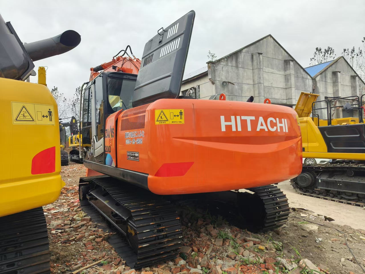 HITACHI ZX200 - Ερπυστριοφόρος εκσκαφέας: φωτογραφία 4 HITACHI ZX200 - Ερπυστριοφόρος εκσκαφέας: φωτογραφία 4