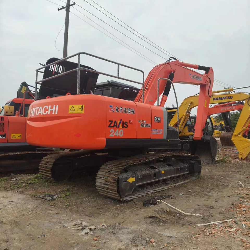 HITACHI ZX240 - Ερπυστριοφόρος εκσκαφέας: φωτογραφία 3 HITACHI ZX240 - Ερπυστριοφόρος εκσκαφέας: φωτογραφία 3