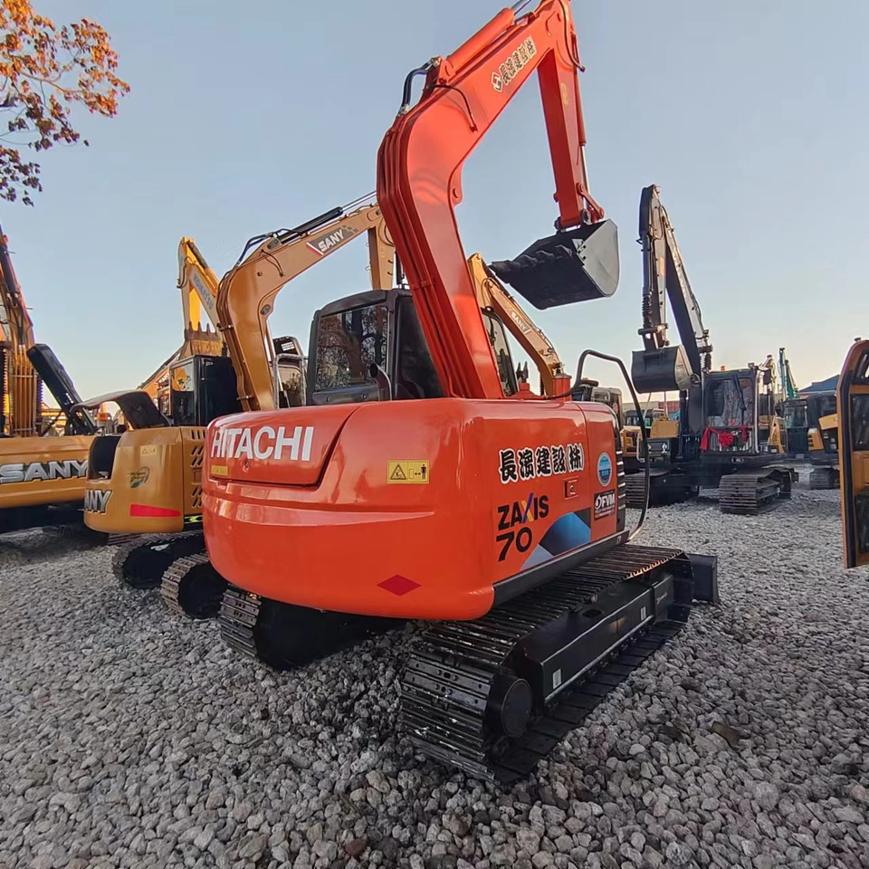 HITACHI ZX70 - Ερπυστριοφόρος εκσκαφέας: φωτογραφία 2 HITACHI ZX70 - Ερπυστριοφόρος εκσκαφέας: φωτογραφία 2