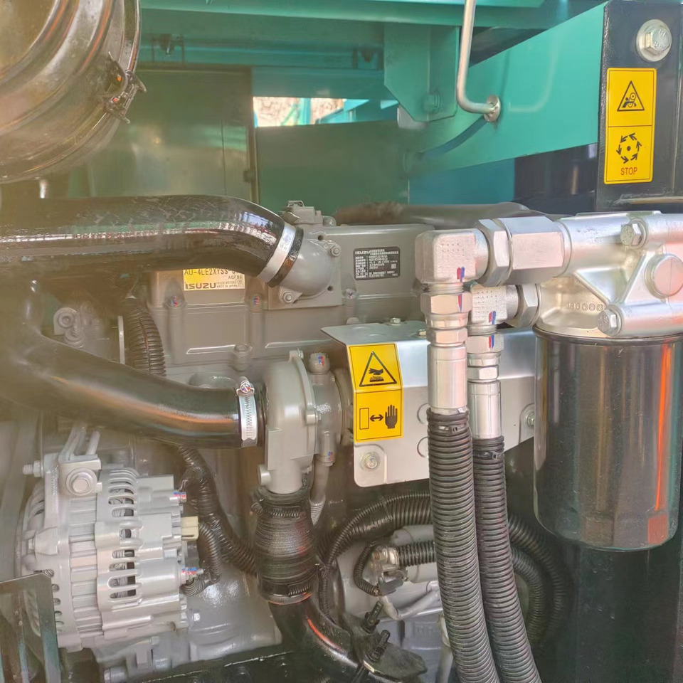 KOBELCO SK75 - Ερπυστριοφόρος εκσκαφέας: φωτογραφία 5 KOBELCO SK75 - Ερπυστριοφόρος εκσκαφέας: φωτογραφία 5