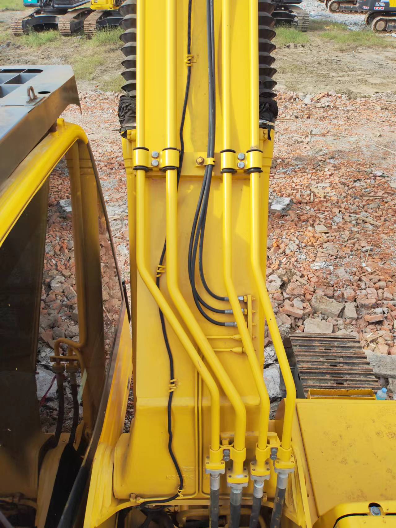 Ερπυστριοφόρος εκσκαφέας KOMATSU PC200: φωτογραφία 13