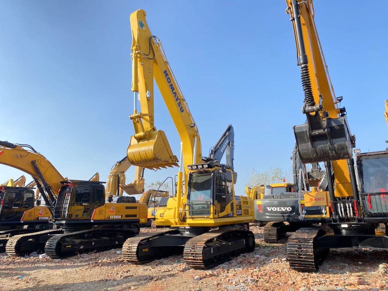 KOMATSU PC220 - Ερπυστριοφόρος εκσκαφέας: φωτογραφία 2 KOMATSU PC220 - Ερπυστριοφόρος εκσκαφέας: φωτογραφία 2