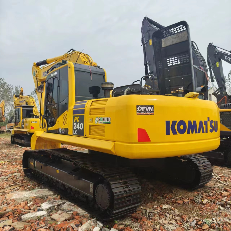 KOMATSU PC240LC - Ερπυστριοφόρος εκσκαφέας: φωτογραφία 2 KOMATSU PC240LC - Ερπυστριοφόρος εκσκαφέας: φωτογραφία 2