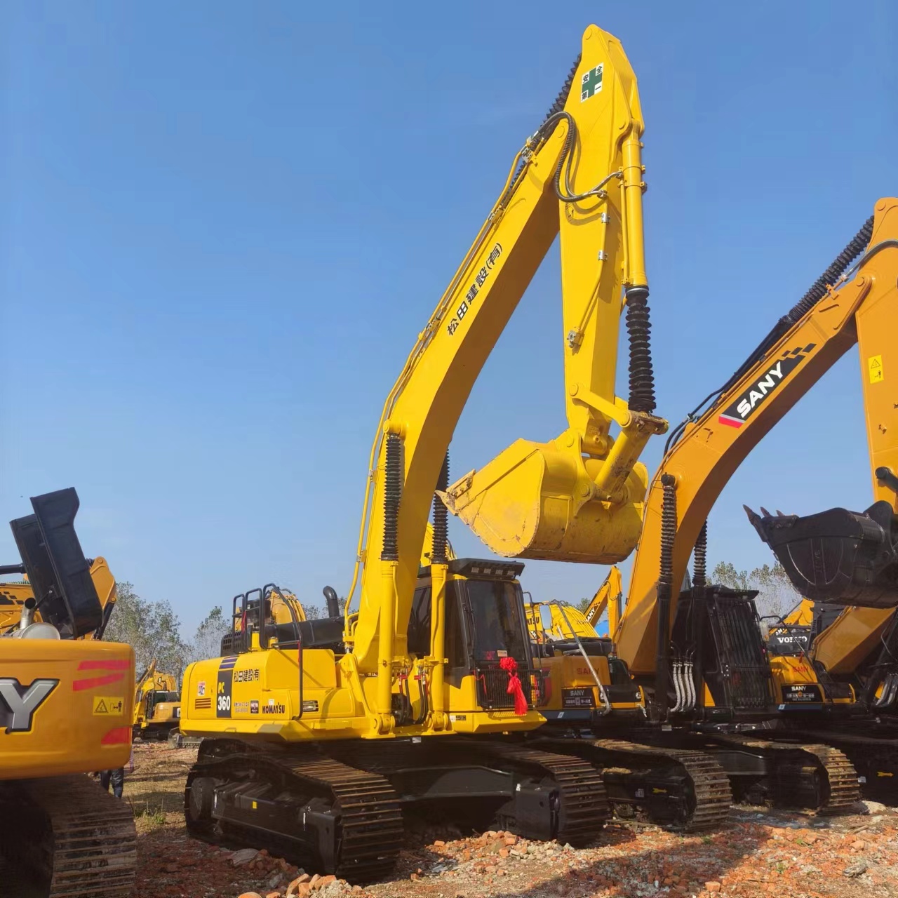 KOMATSU PC360 - Ερπυστριοφόρος εκσκαφέας: φωτογραφία 1 KOMATSU PC360 - Ερπυστριοφόρος εκσκαφέας: φωτογραφία 1
