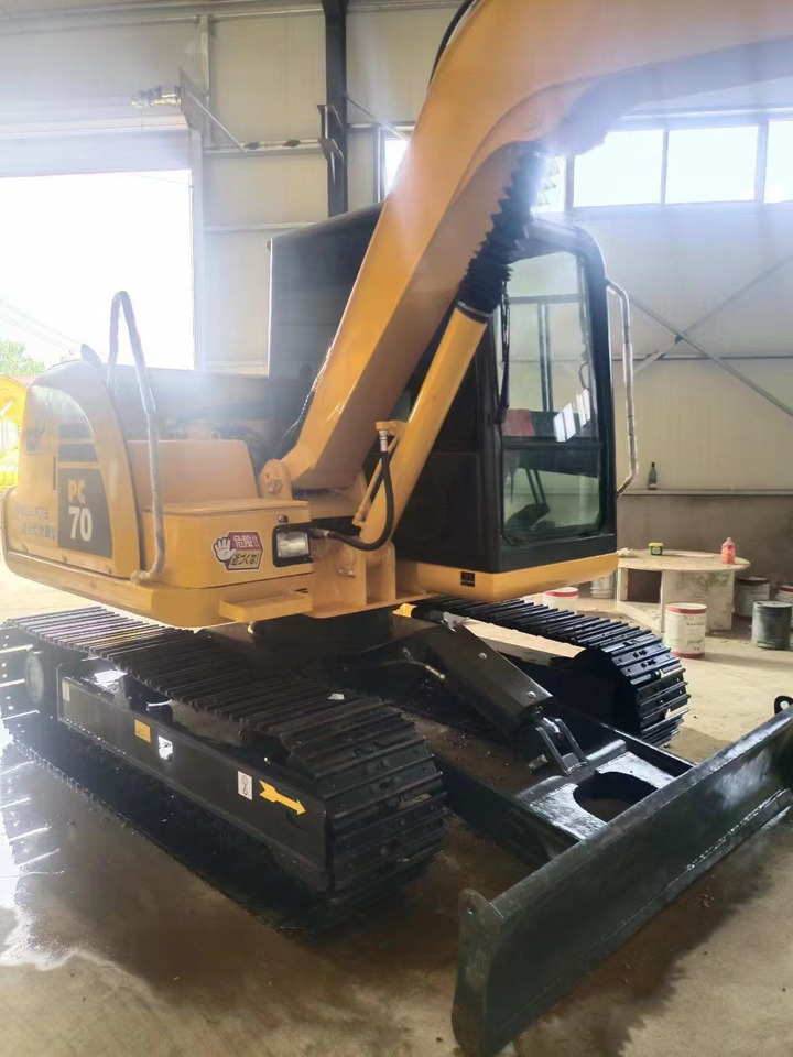 KOMATSU PC70 - Ερπυστριοφόρος εκσκαφέας: φωτογραφία 2 KOMATSU PC70 - Ερπυστριοφόρος εκσκαφέας: φωτογραφία 2