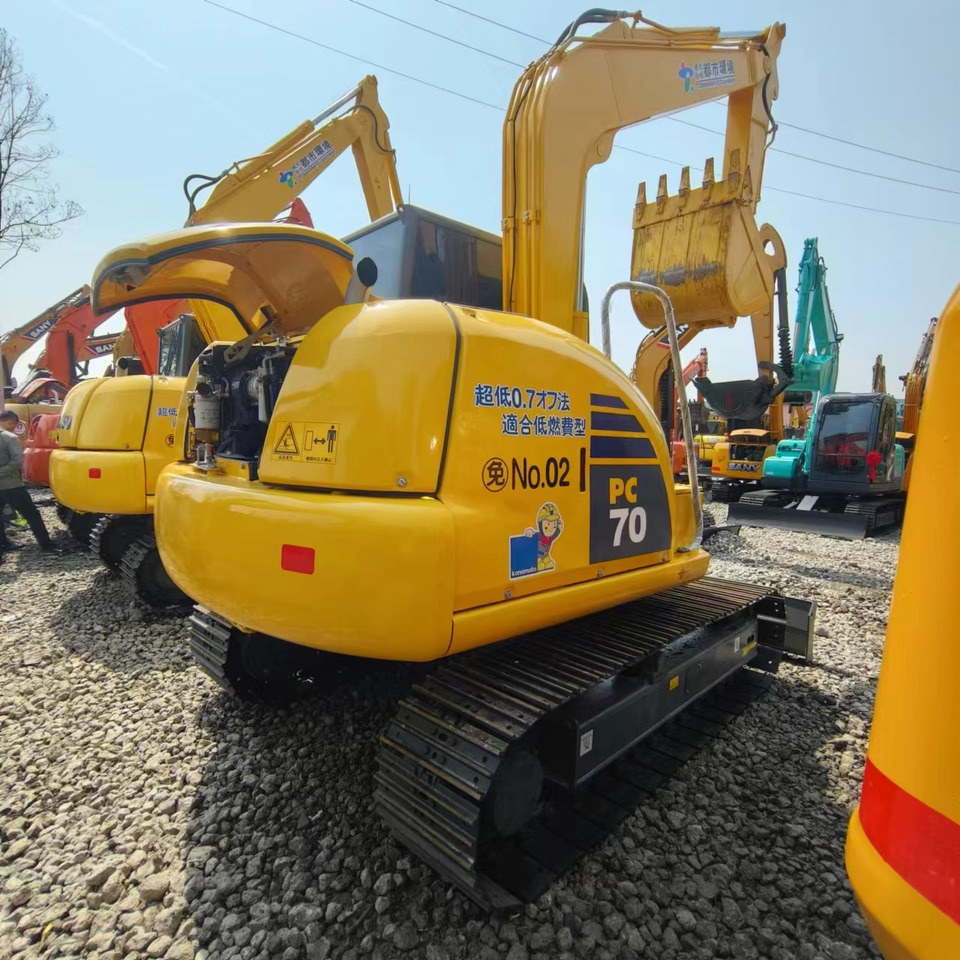 KOMATSU PC70 - Ερπυστριοφόρος εκσκαφέας: φωτογραφία 5 KOMATSU PC70 - Ερπυστριοφόρος εκσκαφέας: φωτογραφία 5