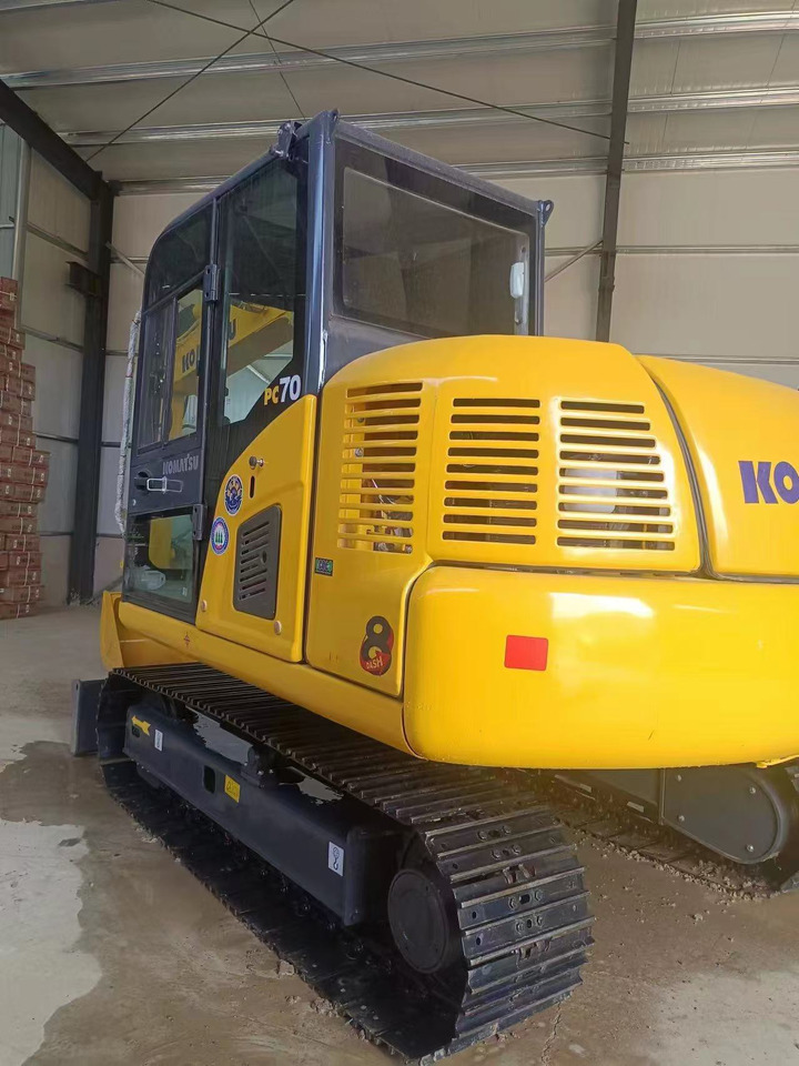 KOMATSU PC70 - Ερπυστριοφόρος εκσκαφέας: φωτογραφία 3 KOMATSU PC70 - Ερπυστριοφόρος εκσκαφέας: φωτογραφία 3