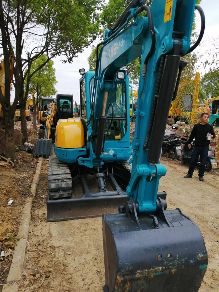 KUBOTA kx155 - Ερπυστριοφόρος εκσκαφέας: φωτογραφία 4 KUBOTA kx155 - Ερπυστριοφόρος εκσκαφέας: φωτογραφία 4