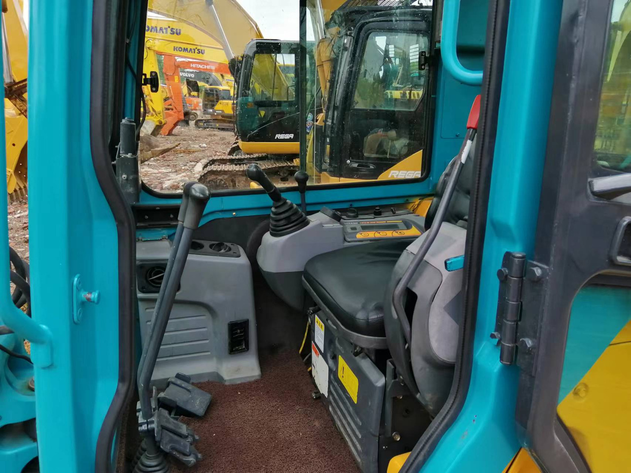 Ερπυστριοφόρος εκσκαφέας KUBOTA kx155: φωτογραφία 7