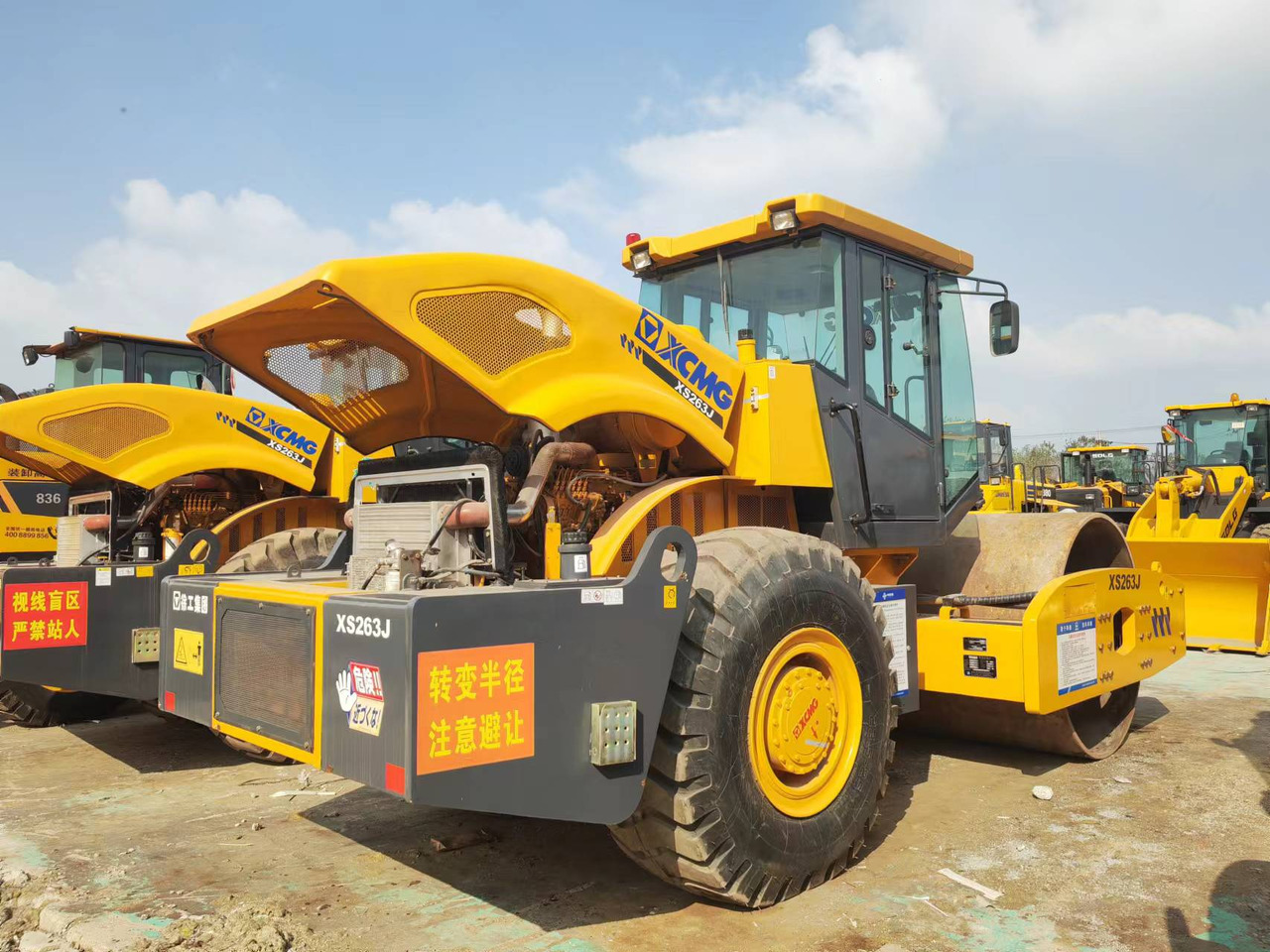 LIUGONG XS263J - Οδοστρωτήρες: φωτογραφία 3 LIUGONG XS263J - Οδοστρωτήρες: φωτογραφία 3