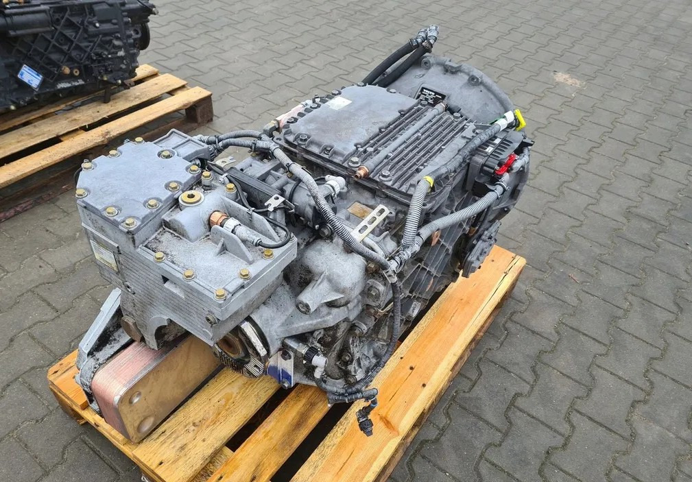 I-SHIFT RETARDER VOLVO FH 4 FM 4 FMX RENAULT GAMA T AT2412E AUTOMATYCZNA AT 2412 E - Κιβώτιο ταχυτήτων: φωτογραφία 1 I-SHIFT RETARDER VOLVO FH 4 FM 4 FMX RENAULT GAMA T AT2412E AUTOMATYCZNA AT 2412 E - Κιβώτιο ταχυτήτων: φωτογραφία 1