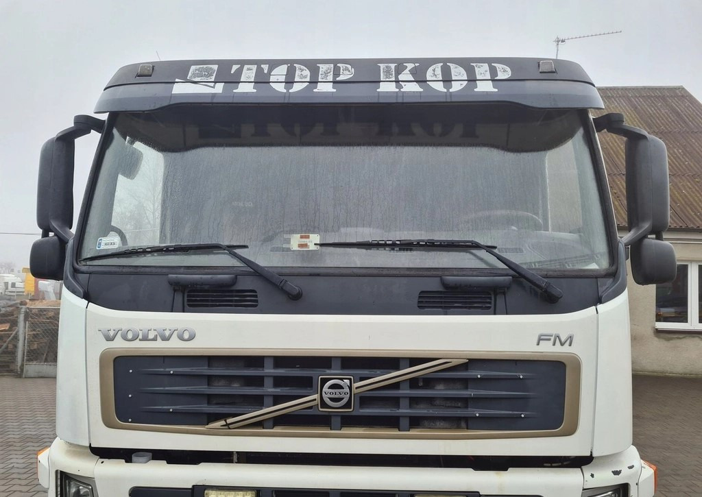 KOMPLETNA NISKA KRÓTKA DZIENNA VOLVO FM 13 - Καμπίνα: φωτογραφία 2 KOMPLETNA NISKA KRÓTKA DZIENNA VOLVO FM 13 - Καμπίνα: φωτογραφία 2