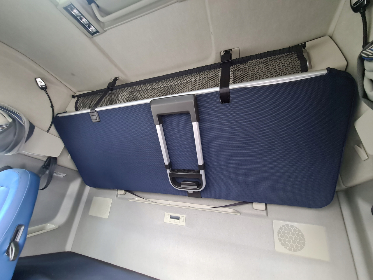 ŁÓŻKO KOMPLETNE GÓRNE LEŻANKA MOCOWANIA VOLVO FH 5 EURO 6 - Kάθισμα για Φορτηγό: φωτογραφία 1 ŁÓŻKO KOMPLETNE GÓRNE LEŻANKA MOCOWANIA VOLVO FH 5 EURO 6 - Kάθισμα για Φορτηγό: φωτογραφία 1